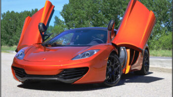 Mclaren MP4-12C