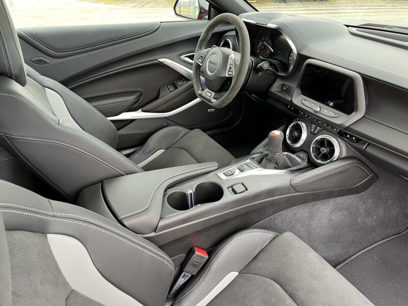 2024 Camaro 2SS 1LE - Image 17